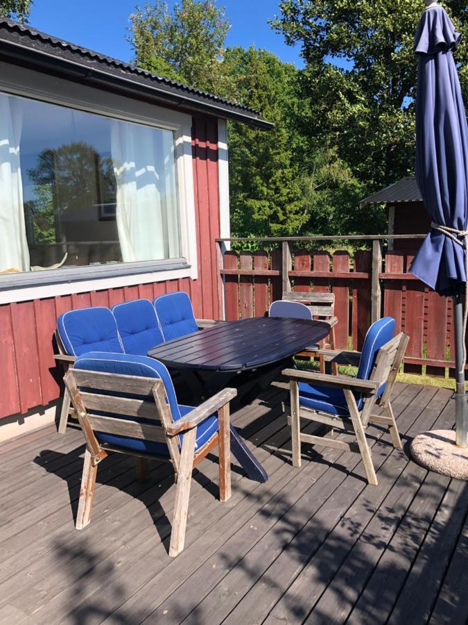 Semesterhus I Stockholms Skaergard, Runmaroe Vaermdoe Namdo Bagian luar foto