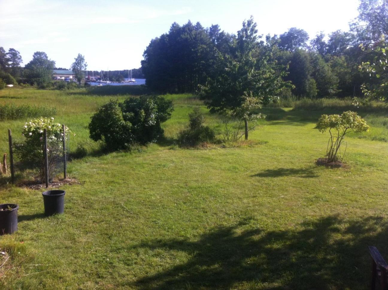 Semesterhus I Stockholms Skaergard, Runmaroe Vaermdoe Namdo Bagian luar foto